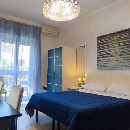 Hotel Giambattista House Bari Extérieur photo