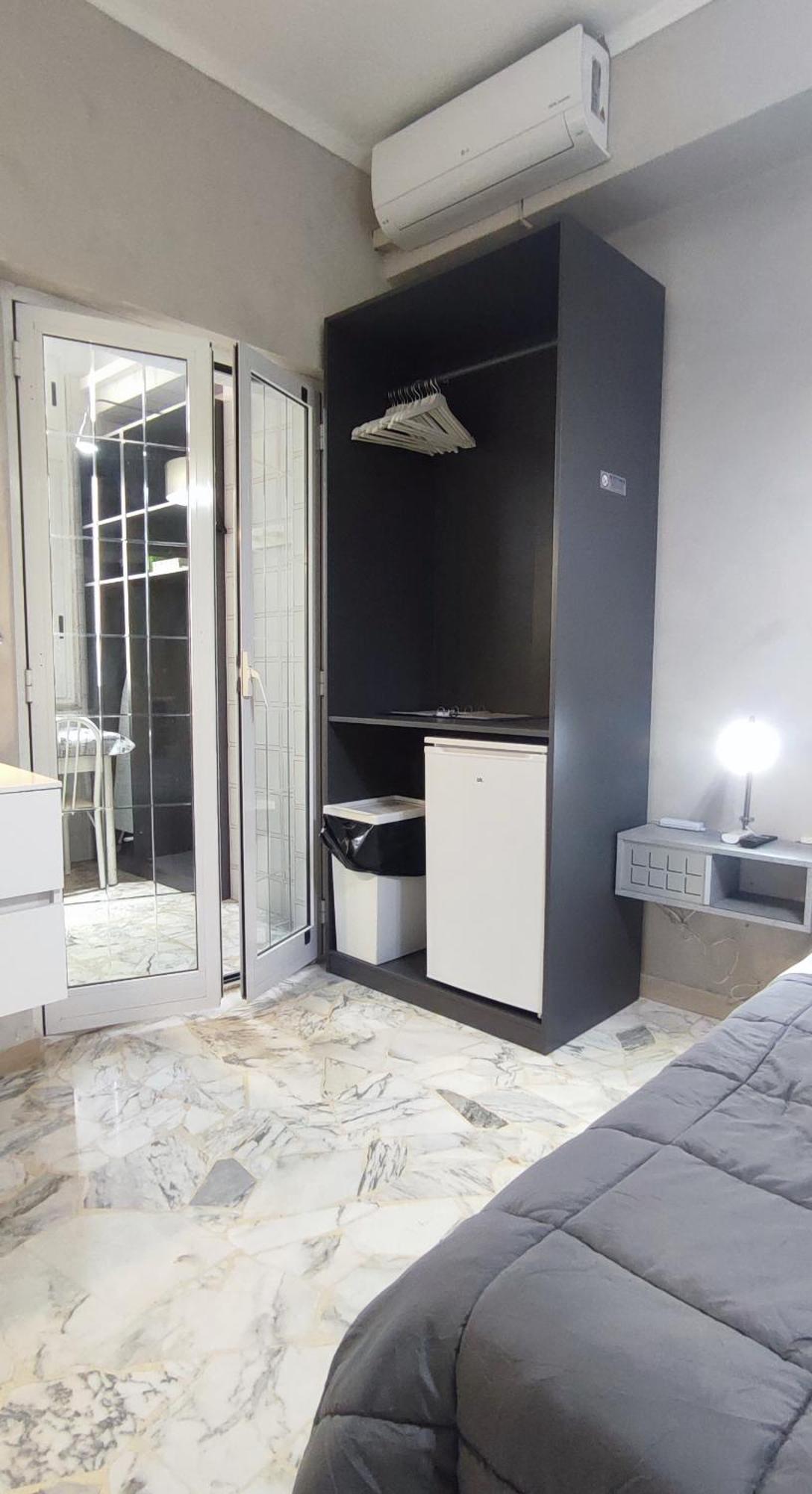 Hotel Giambattista House Bari Extérieur photo